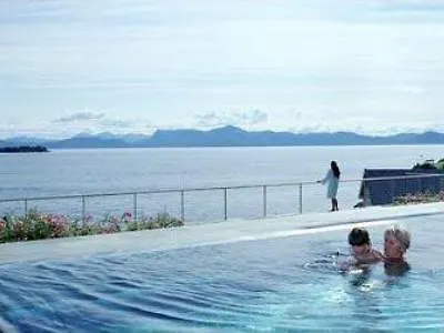 Solstrand & Bad 4*