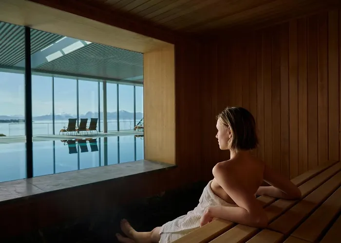 Solstrand & Bad Osøyro