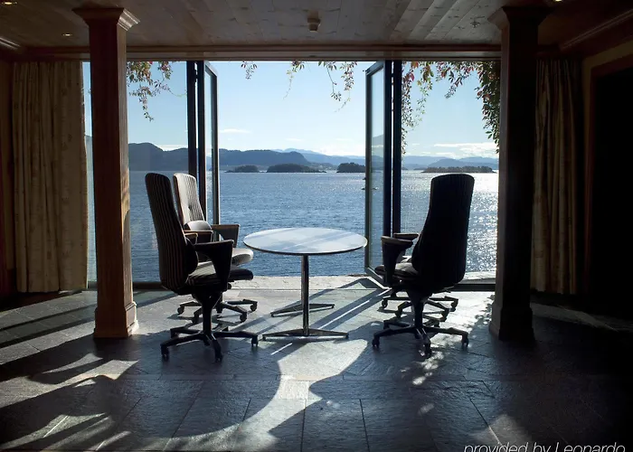 Solstrand & Bad Osøyro